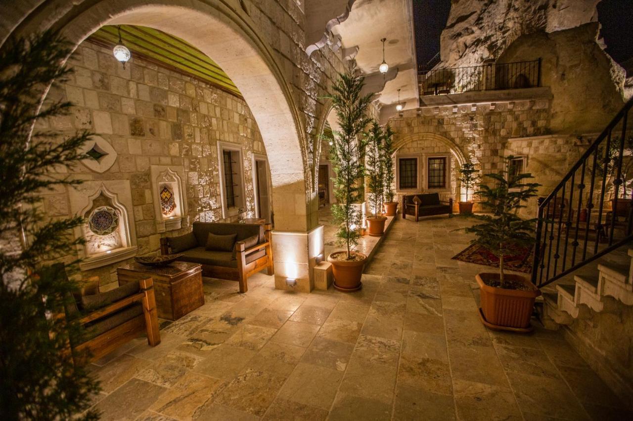 Zara Cave Hotel เกอเรเม ภายนอก รูปภาพ