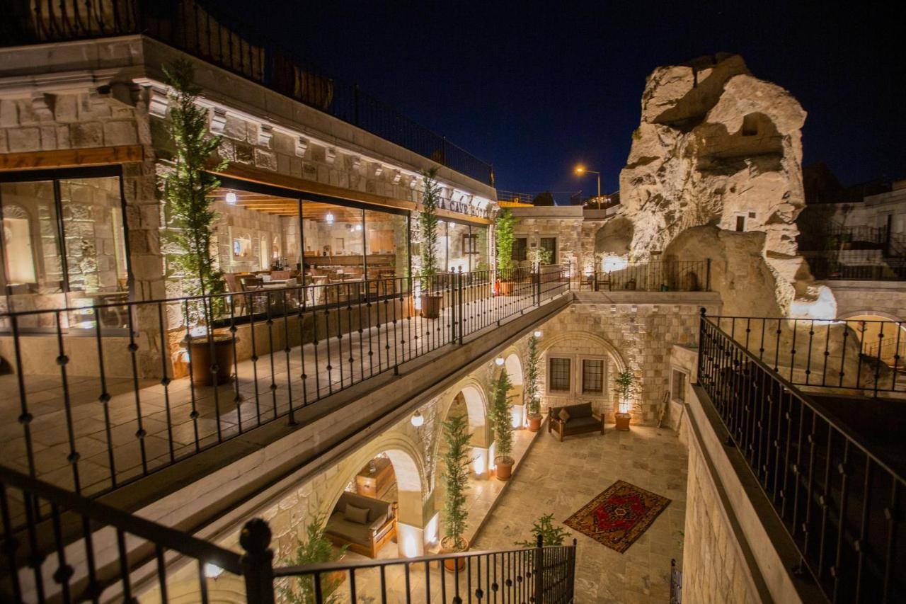 Zara Cave Hotel เกอเรเม ภายนอก รูปภาพ